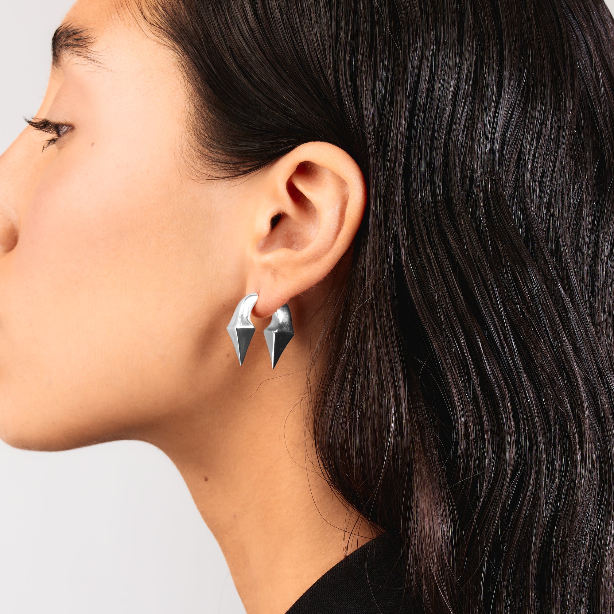 2 MINI DOUBLE SPIKE EARRING SILVER - AIRHESS