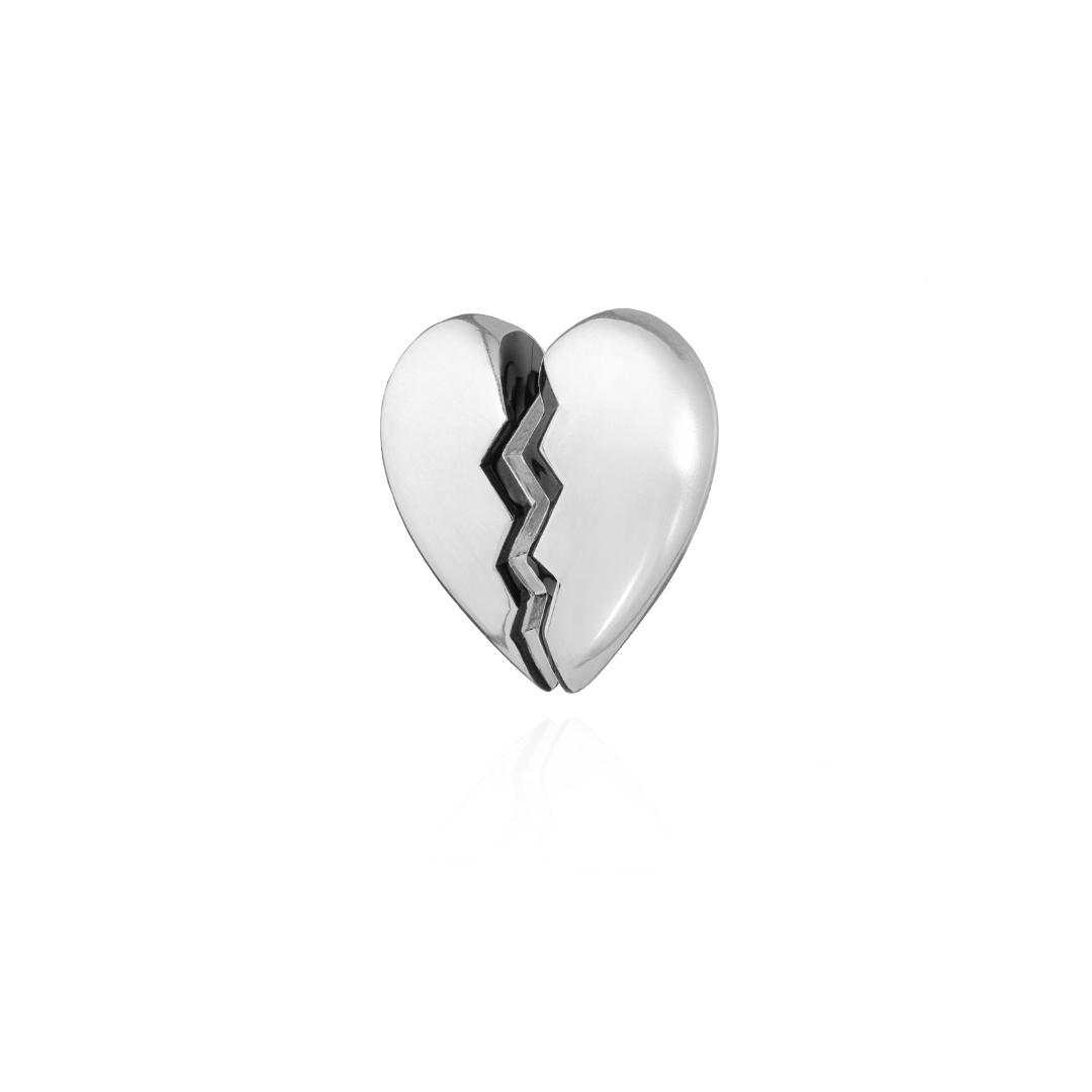 THE BROKEN HEART EARRING SILVER - AIRHESS